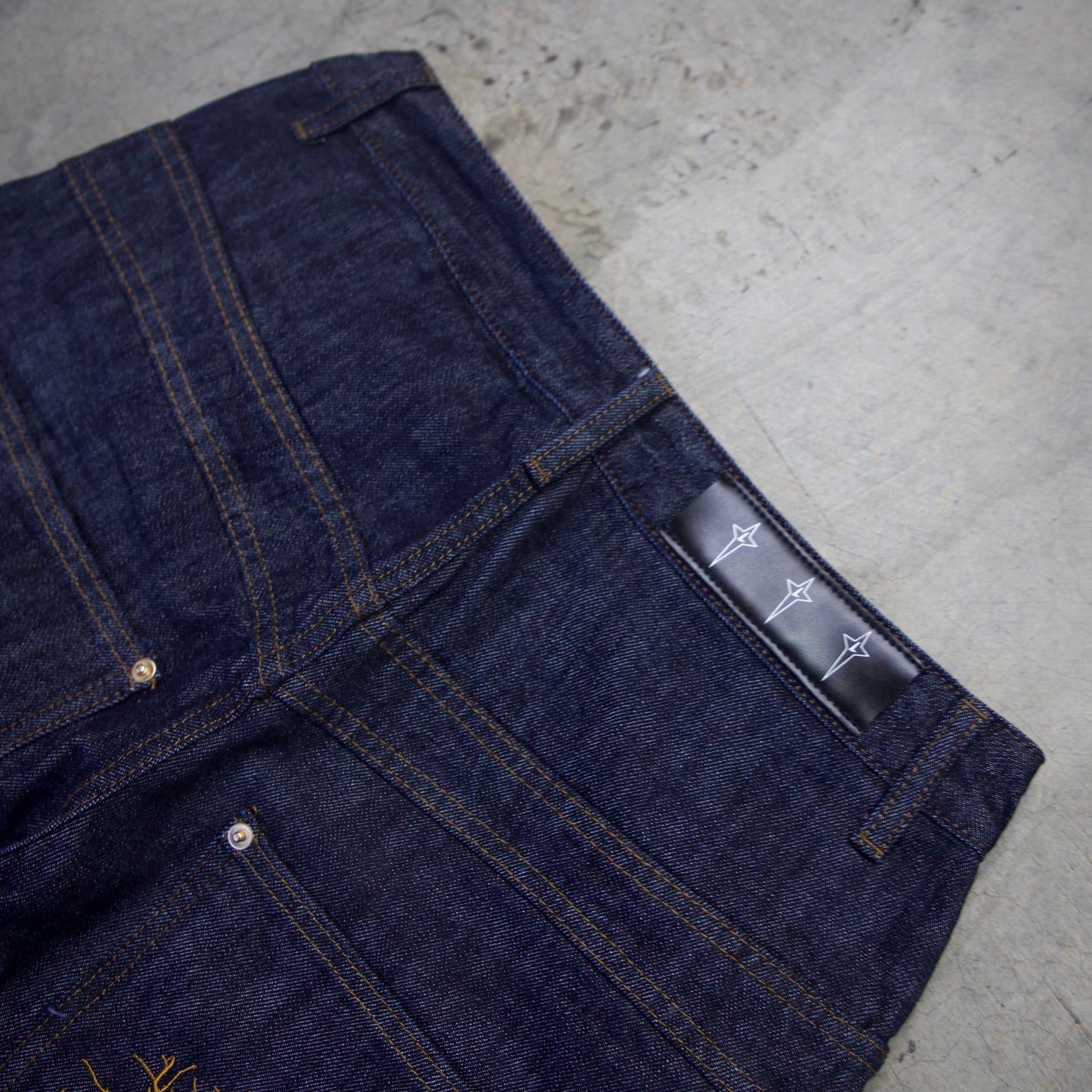 ANCESTRY SELVEDGE DENIM