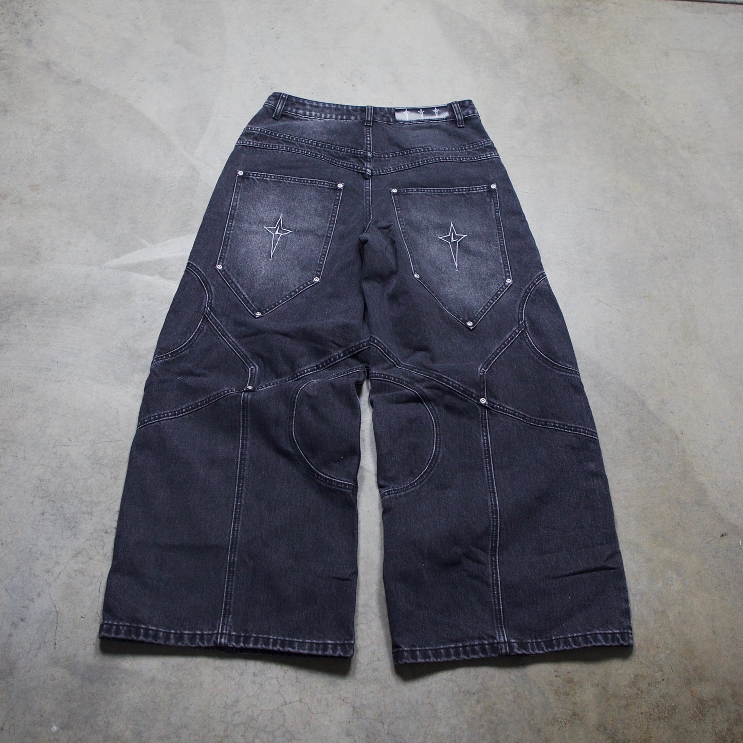CIRCLE DENIM V1 (STONE WASHED BLACK)