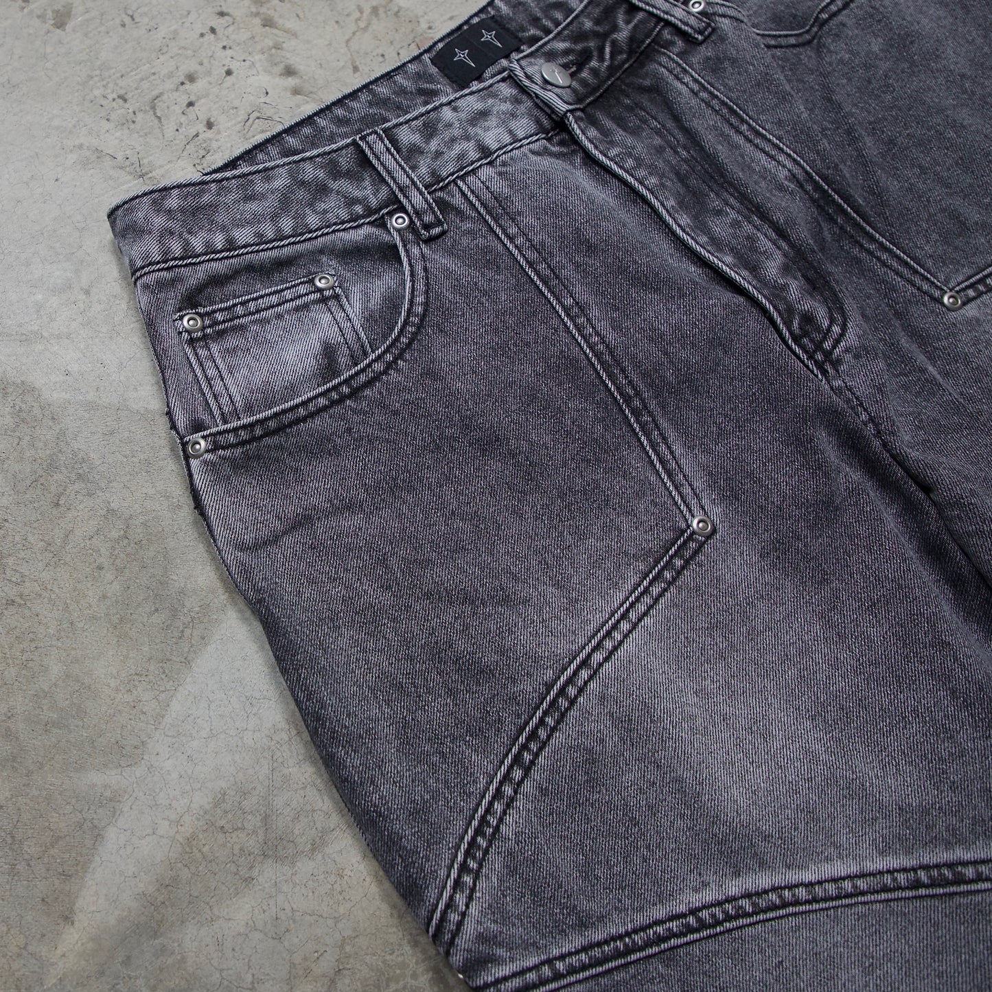 CIRCLE DENIM V1 (STONE WASHED GREY)