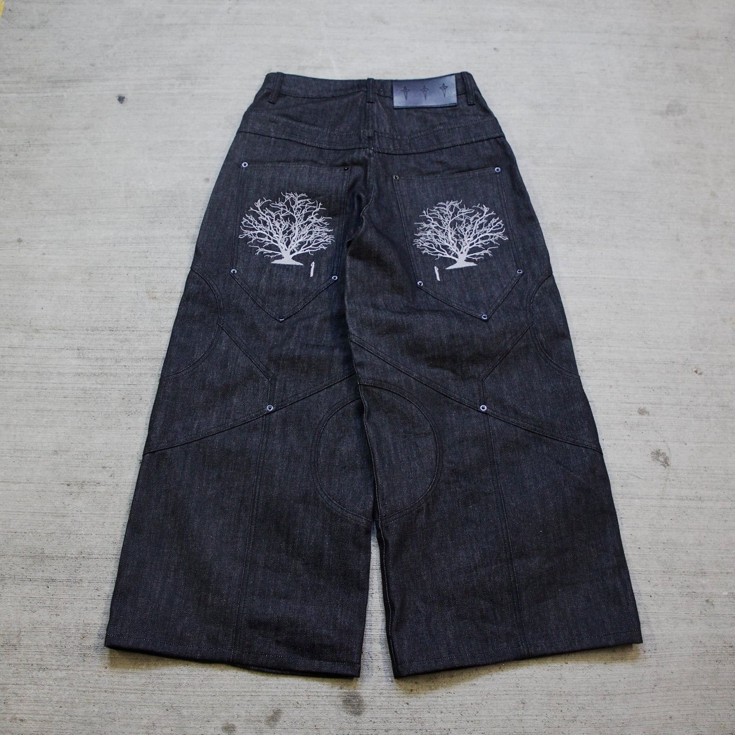 RAW ANCESTRY DENIM [BLACK]