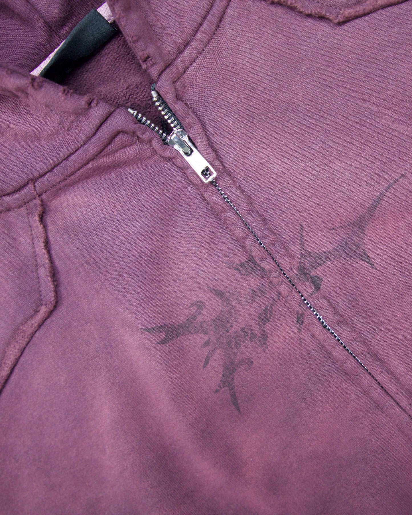 SURVIVOR ZIPUP [FADED CHERRY RED]