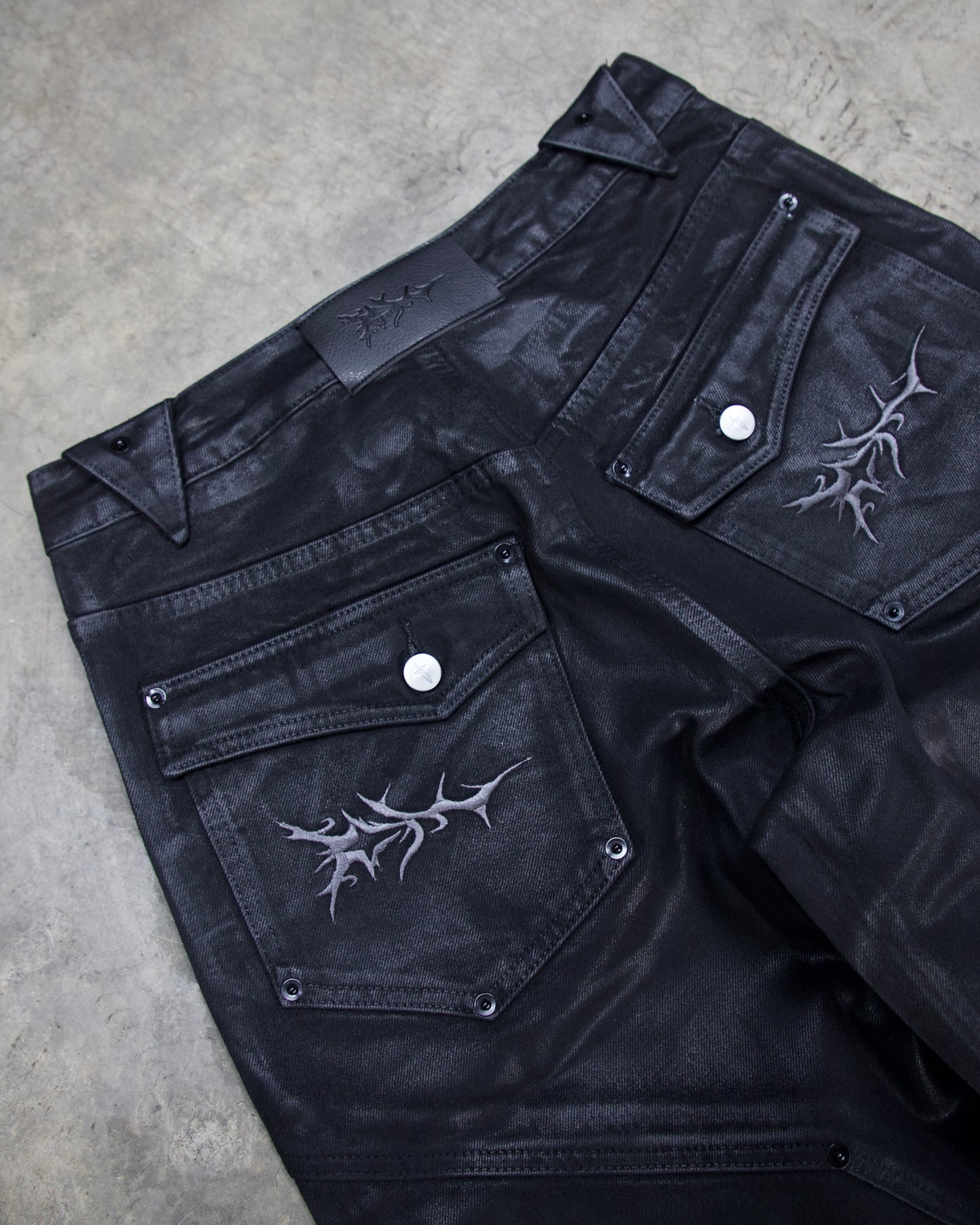 WAXED SURVIVOR DENIM