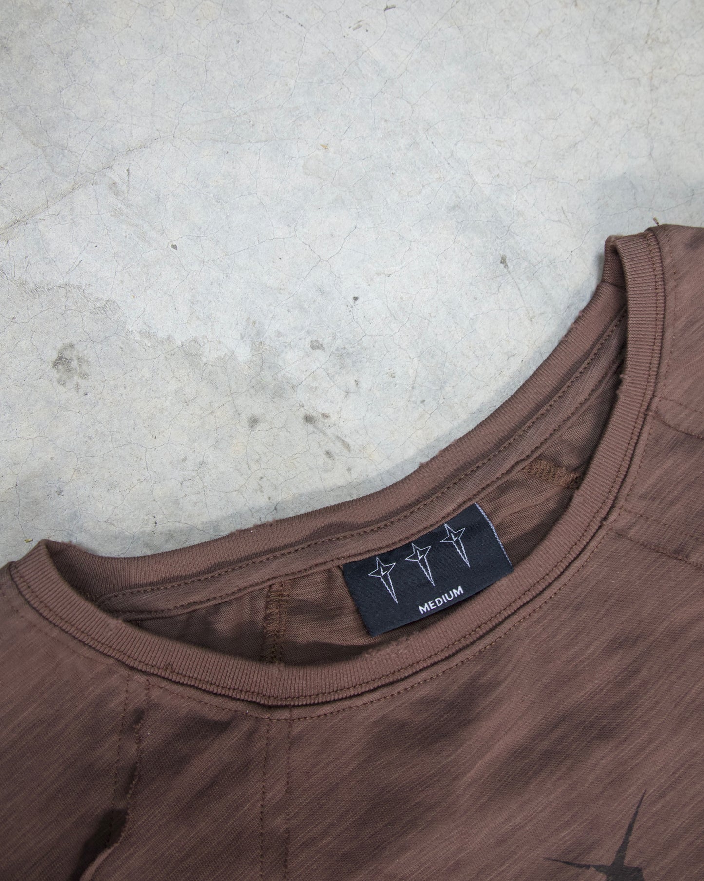 BROWN STAR LONG SLEEVE