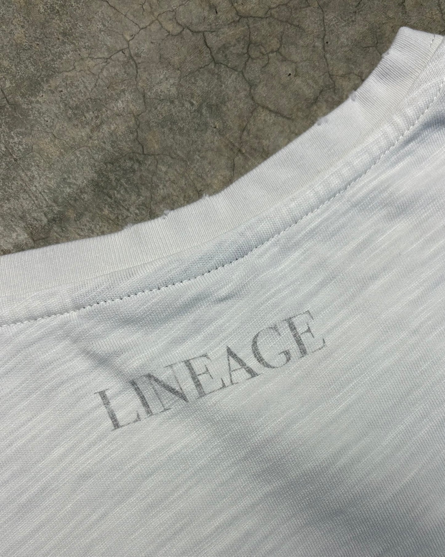WHITE EMBRACE YOUR LINEAGE LONGSLEEVE [M]