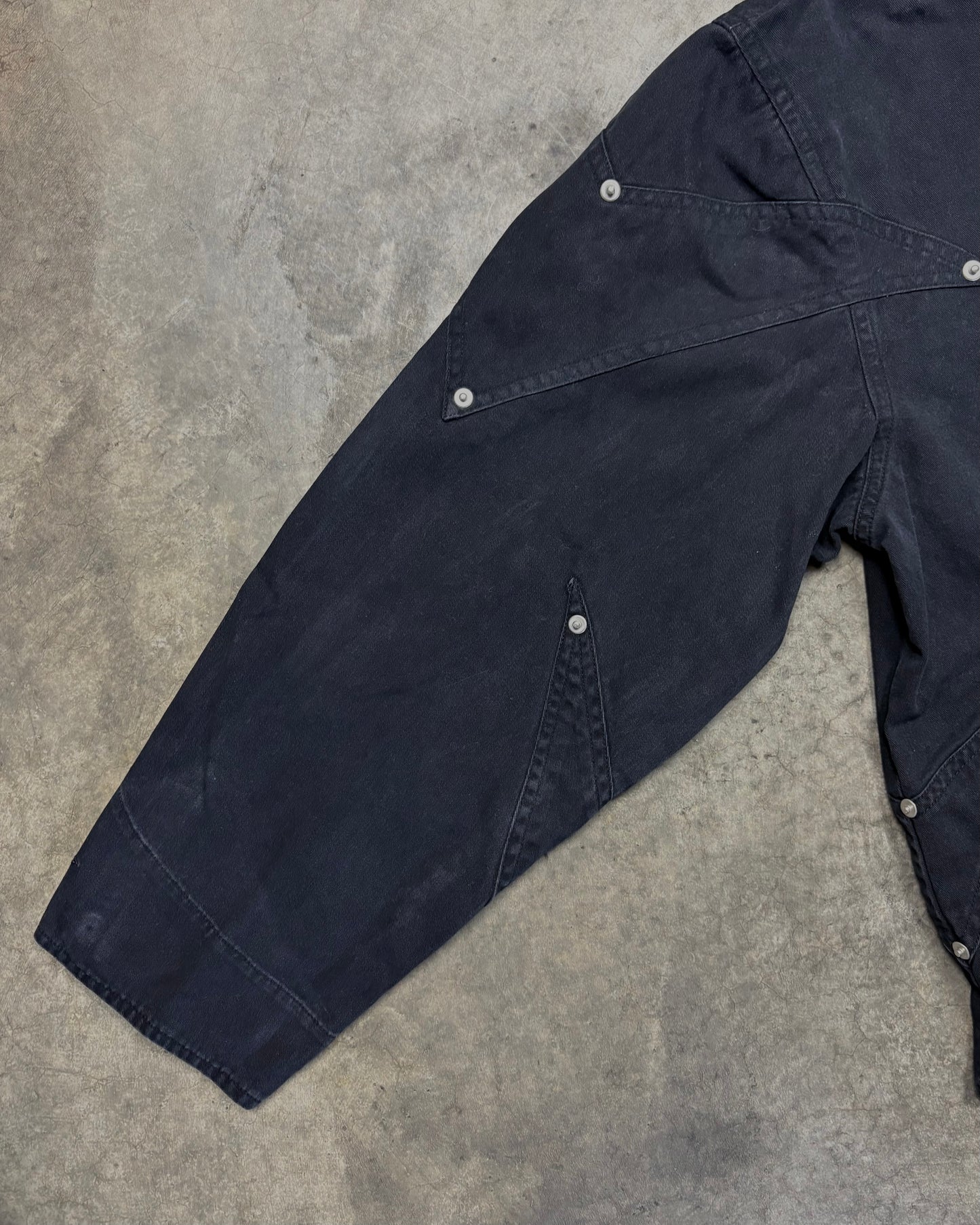 BLACK SURVIVOR BUTTON UP [S]