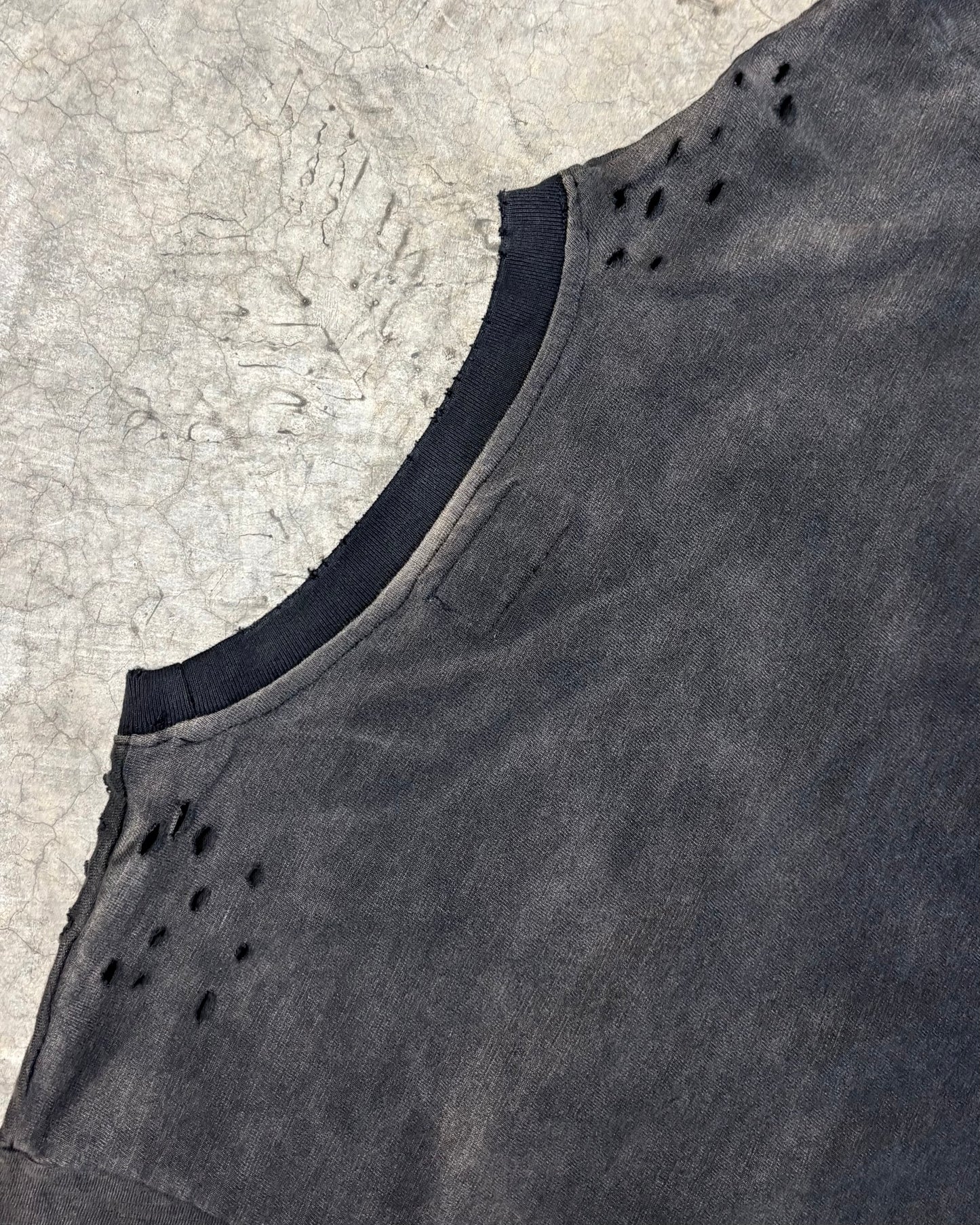 BLACK SUNFADED POCKET TEE [XS]
