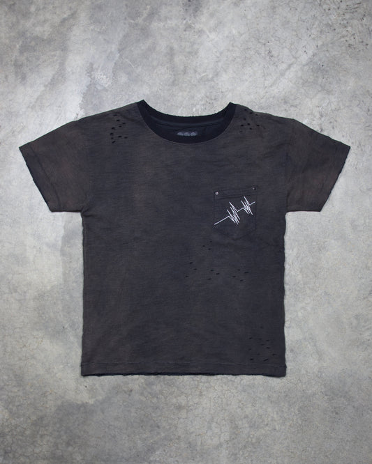HEARTBEAT POCKET TEE