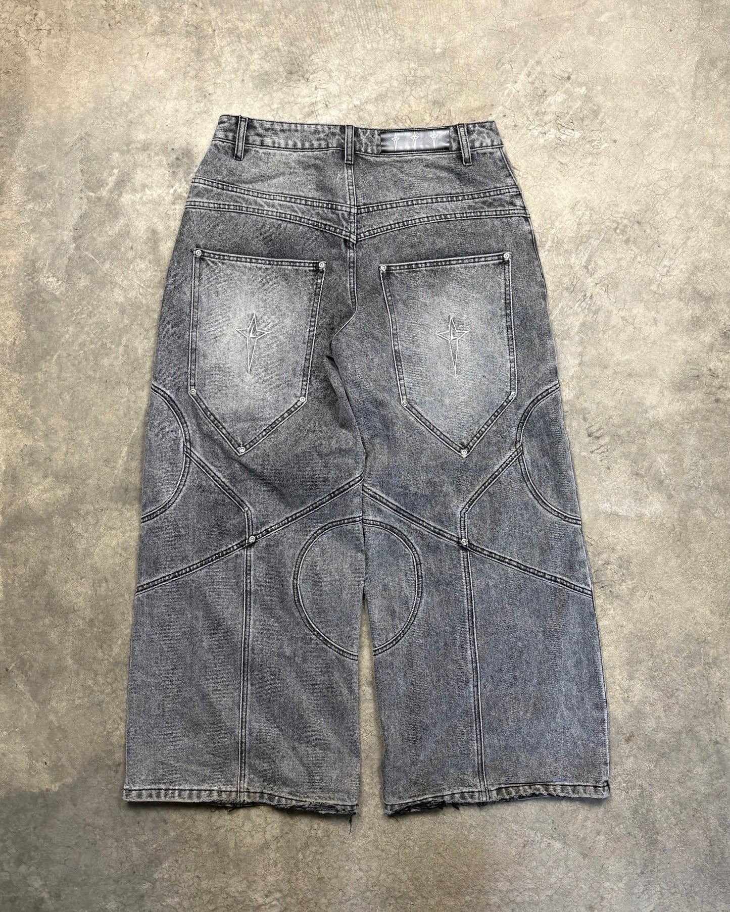 STONE WASHED GREY CIRCLE DENIM PROTOTYPE [32]