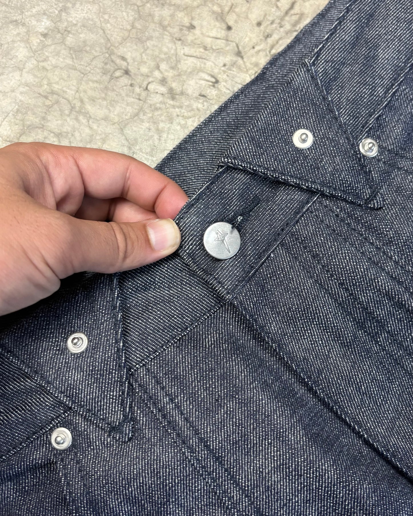 CIRCLE SELVEDGE DENIM [32]