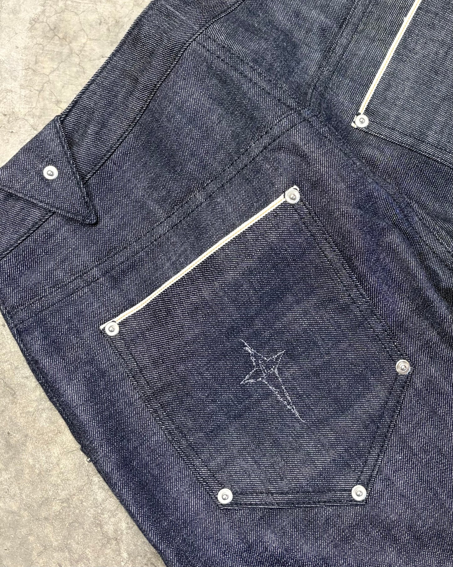 CIRCLE SELVEDGE DENIM [32]