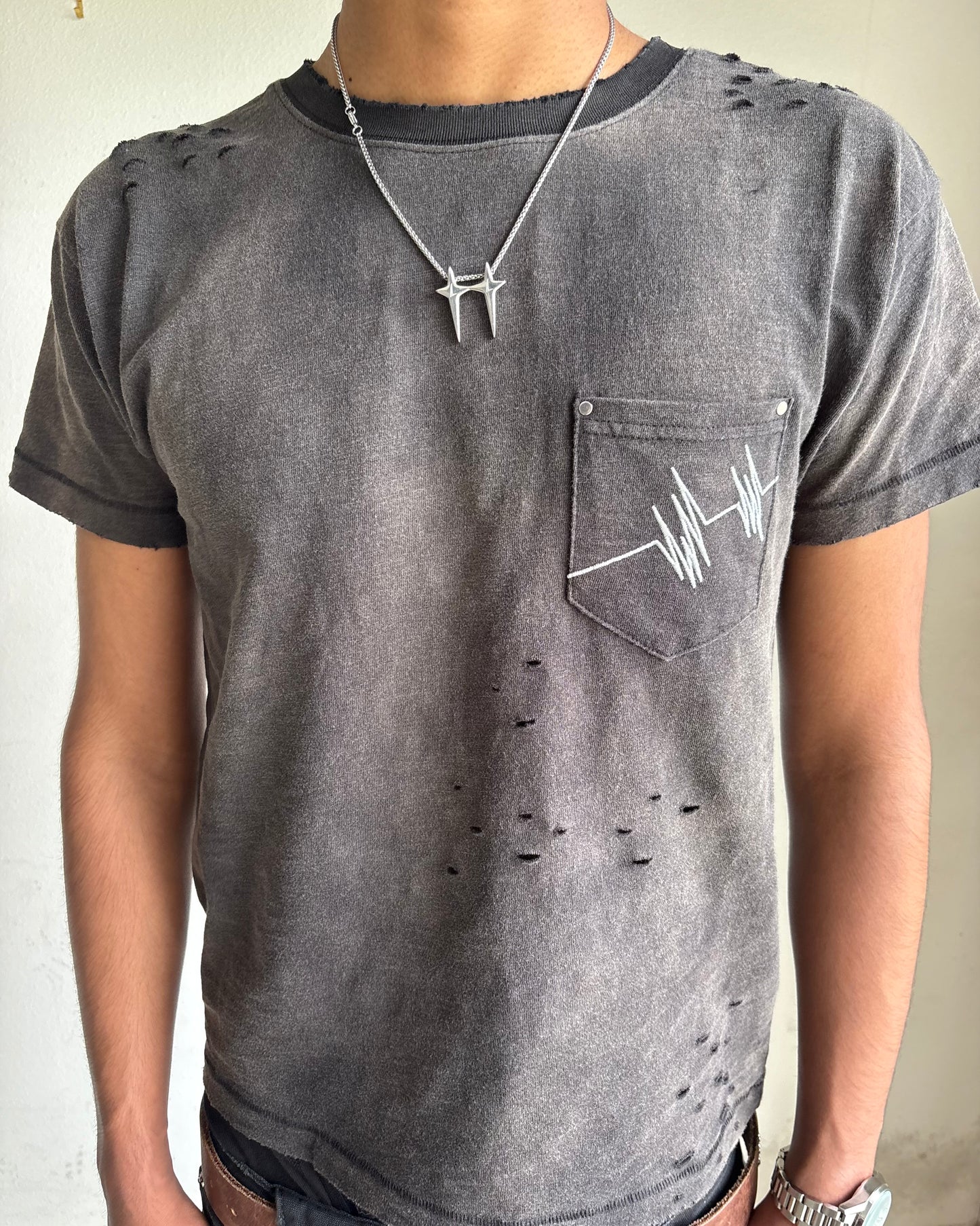HEARTBEAT POCKET TEE