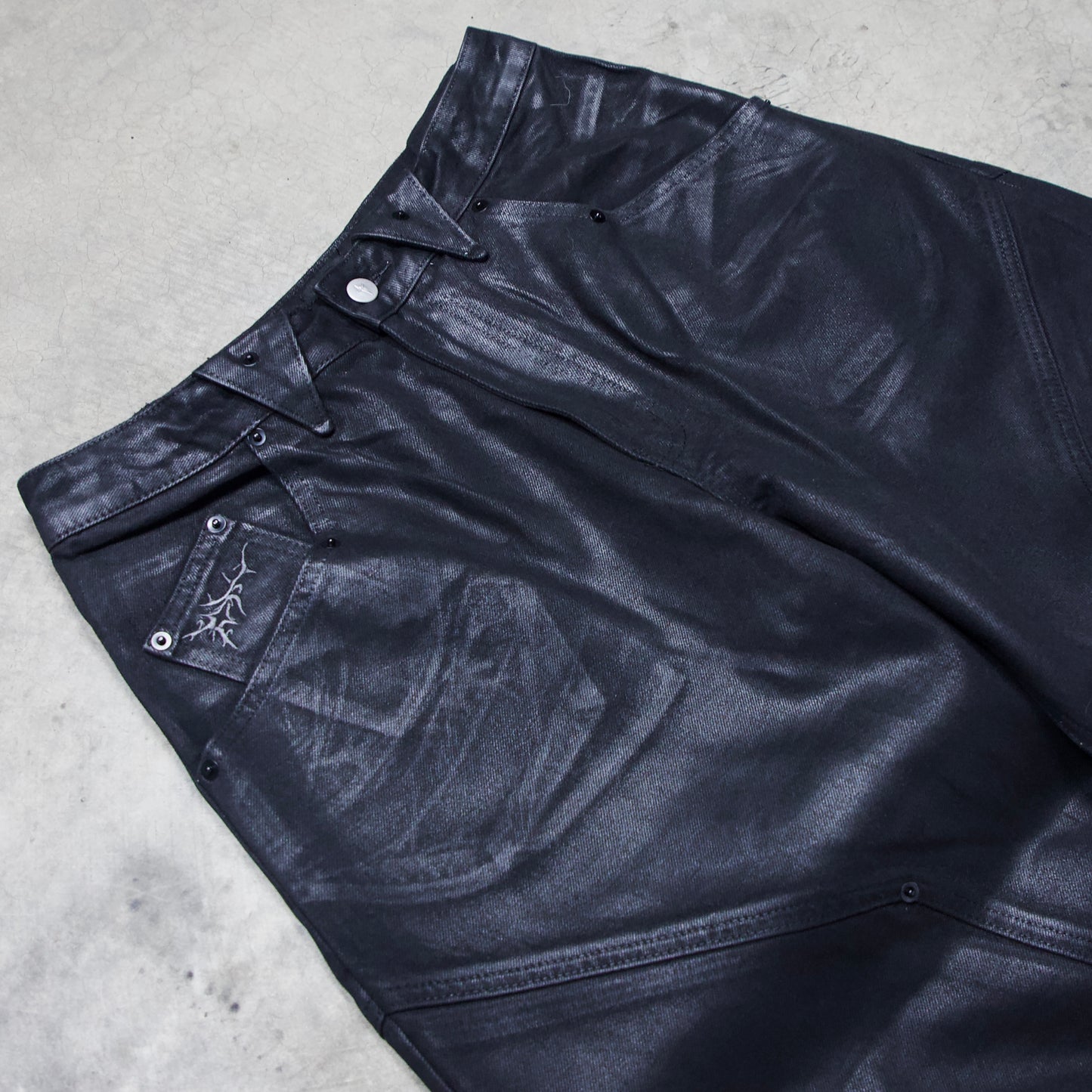 WAXED SURVIVOR DENIM