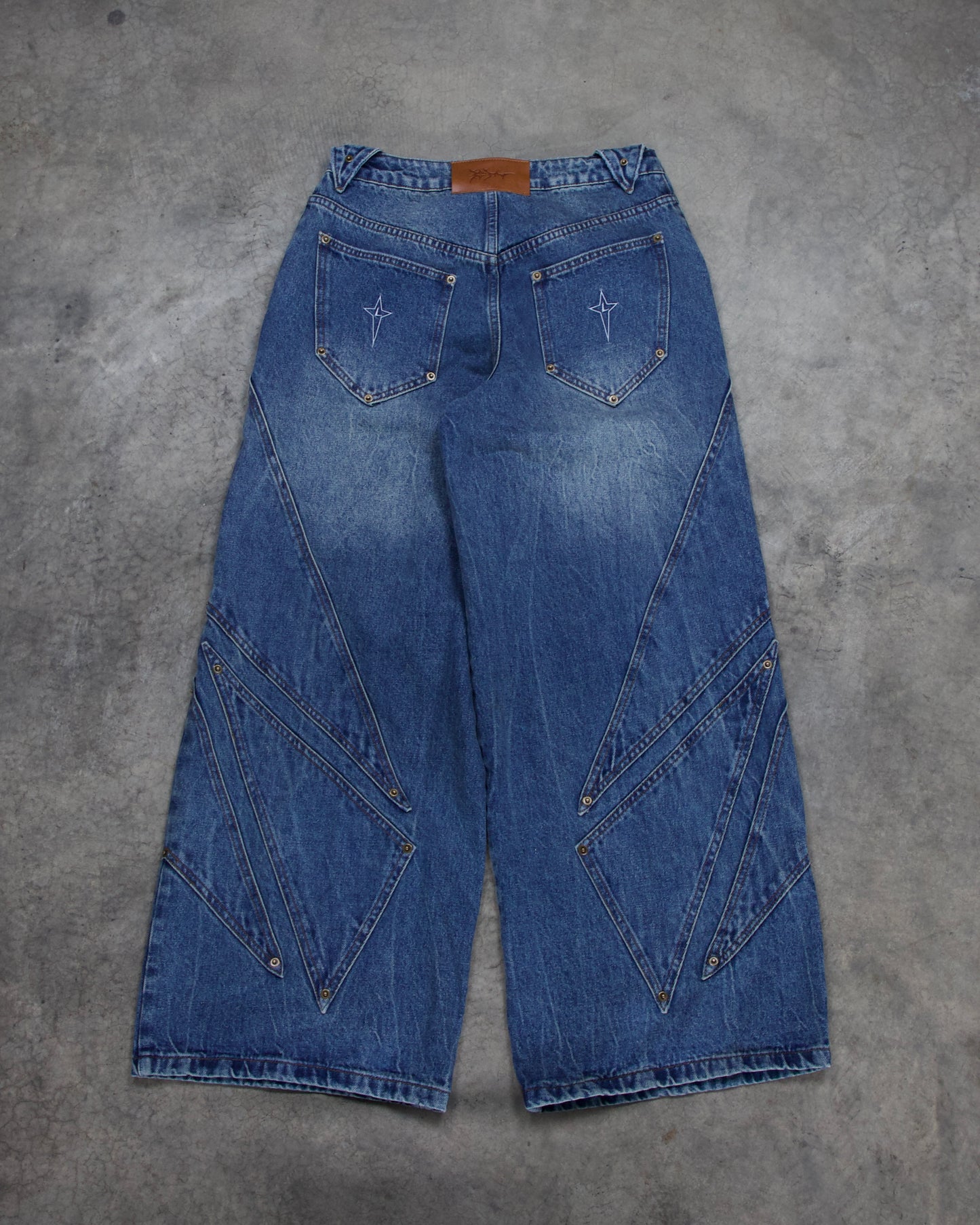 DARK BLUE WASHED SURVIVOR DENIM