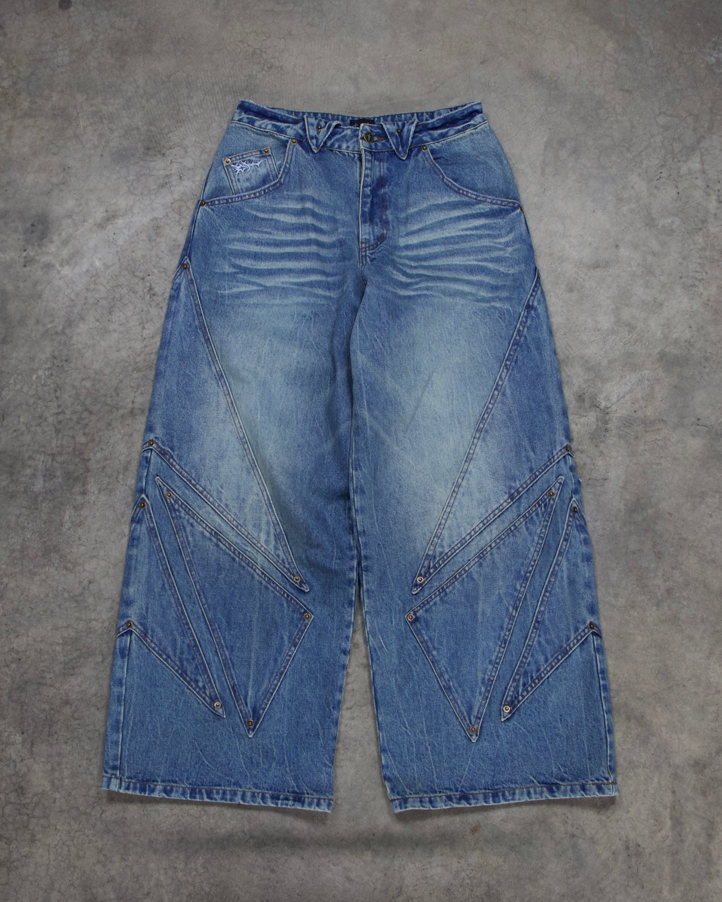 LIGHT BLUE WASHED SURVIVOR DENIM
